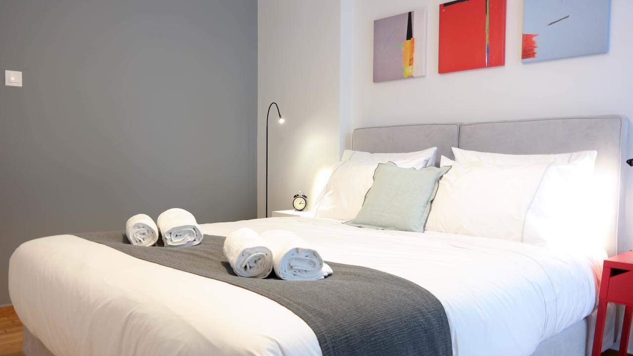 Modern Downtown Flat Near The Acropolis By Upstreet Apartment Athens Ngoại thất bức ảnh